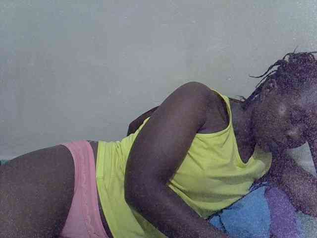 Prettiesweet webcam