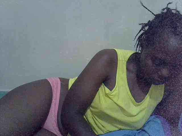 Prettiesweet webcam
