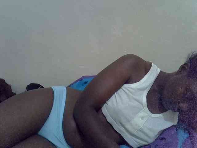 Prettiesweet webcam