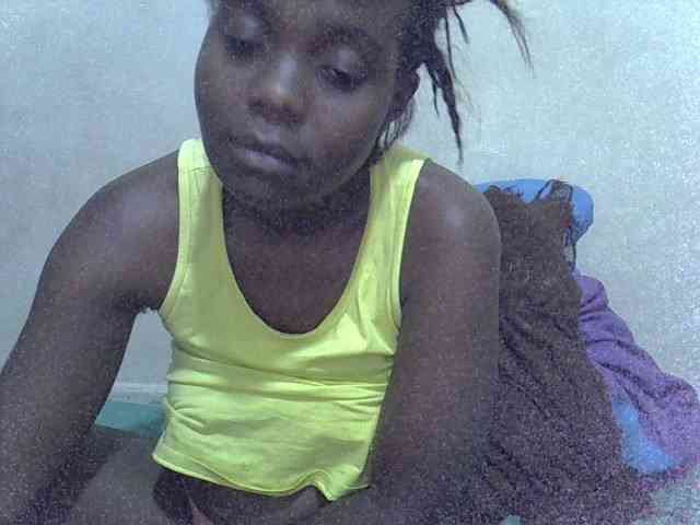 Prettiesweet webcam