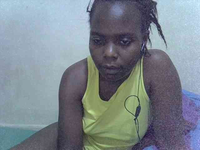 Prettiesweet webcam
