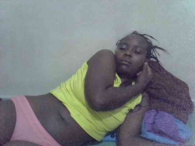 Prettiesweet webcam