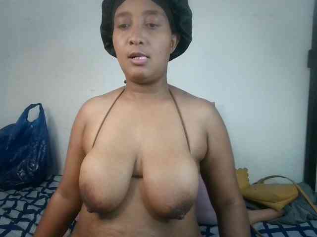 Browneyesxx webcam