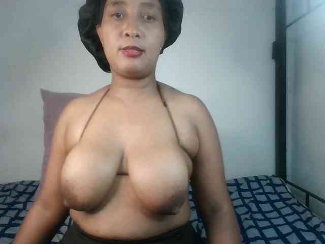 Browneyesxx webcam