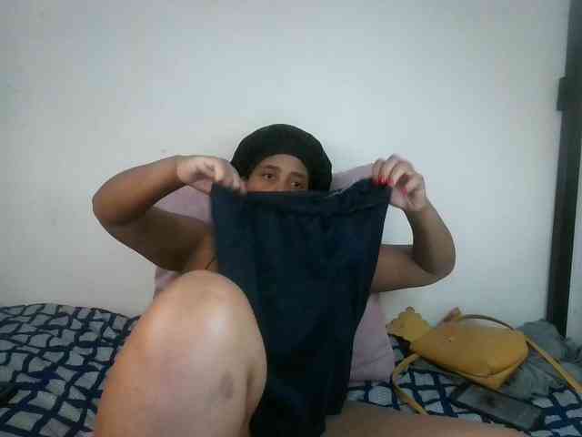 Browneyesxx webcam