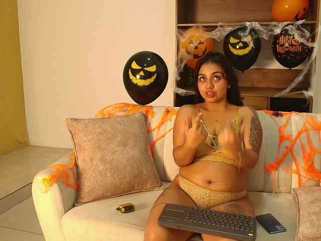 LiaMoon webcam