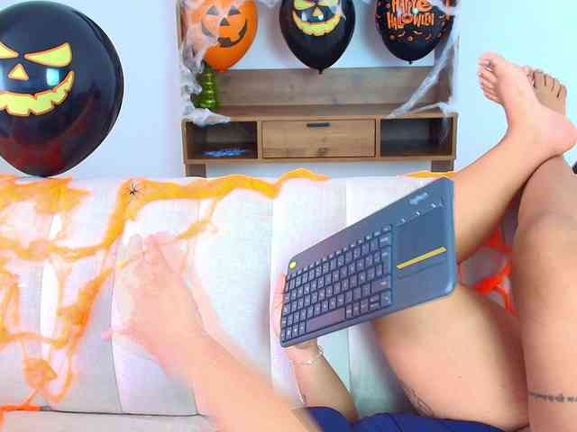 LiaMoon webcam