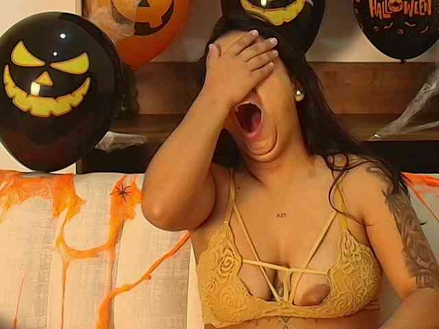 LiaMoon webcam