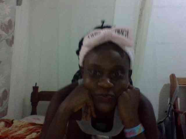 charmychassy27 webcam