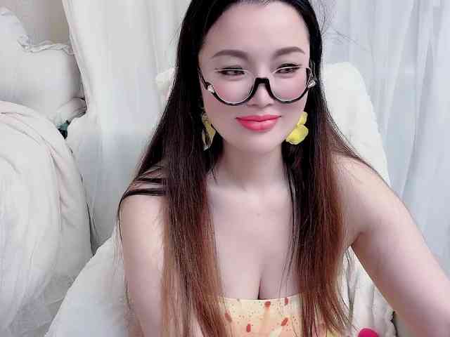 Amaya-yooo-36D webcam