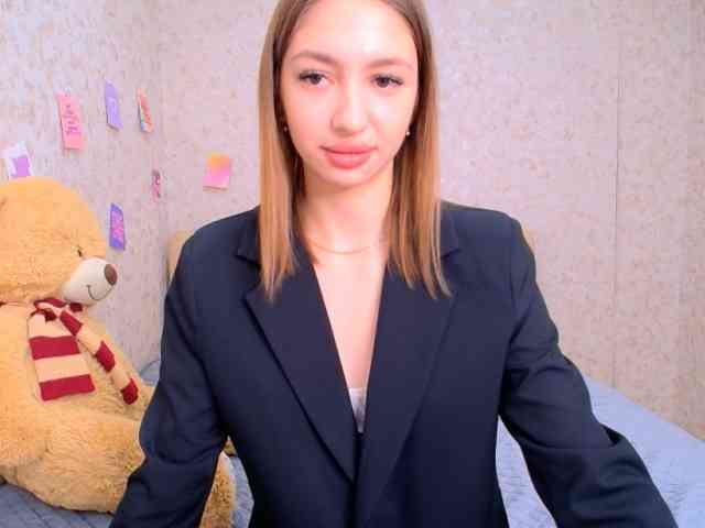 CuteDancer webcam