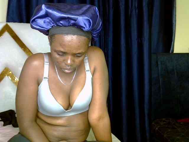 Caramel22 webcam