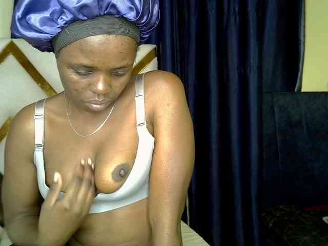 Caramel22 webcam