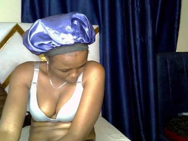 Caramel22 webcam