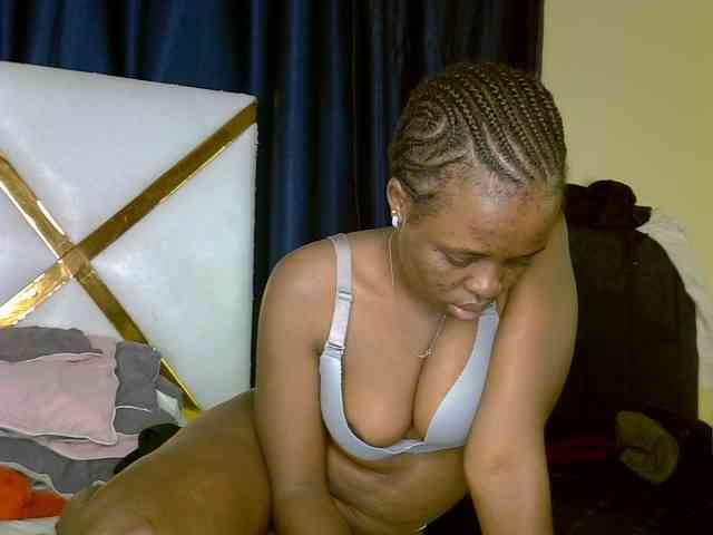 Caramel22 webcam