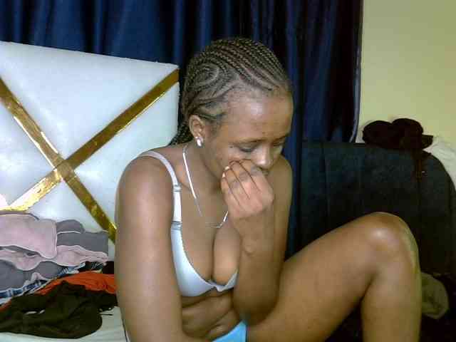 Caramel22 webcam