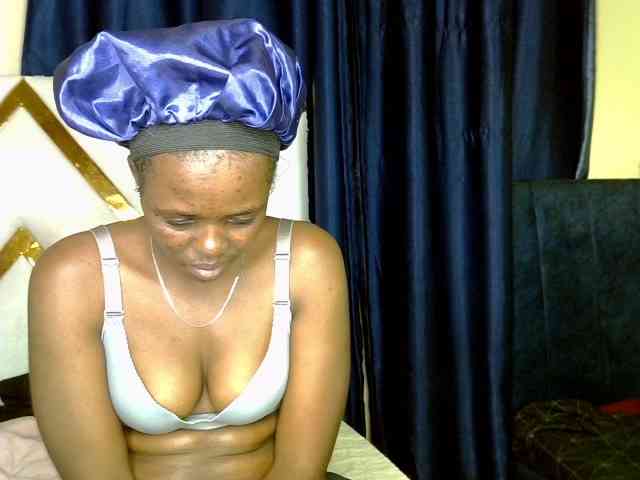 Caramel22 webcam