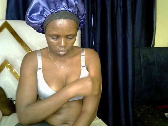 Caramel22 webcam