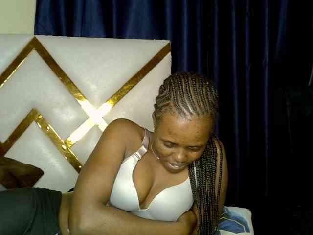 Caramel22 webcam