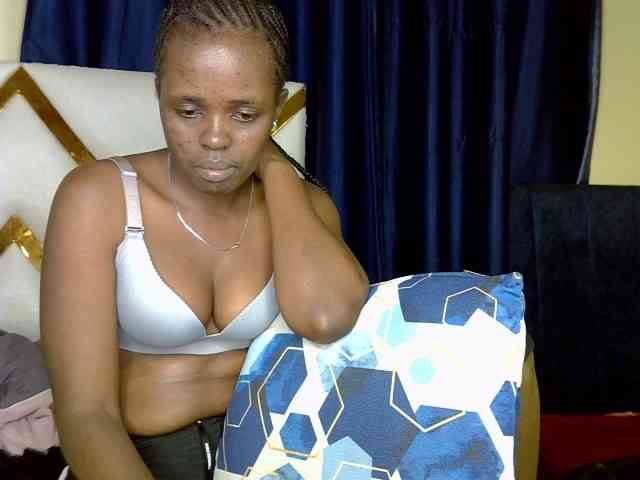 Caramel22 webcam