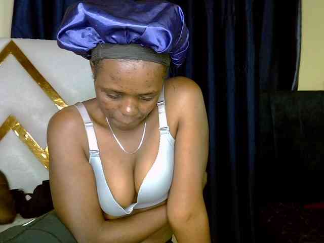 Caramel22 webcam