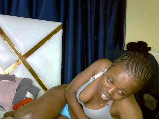 Caramel22 webcam