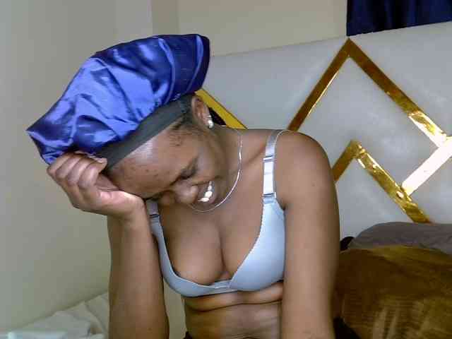 Caramel22 webcam