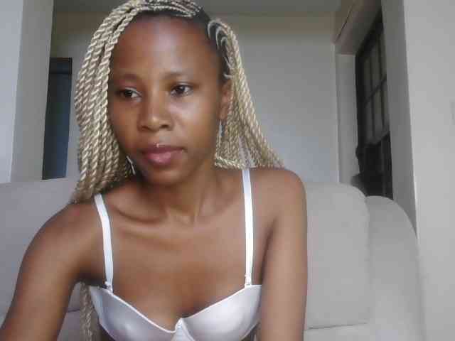 Pretyass webcam