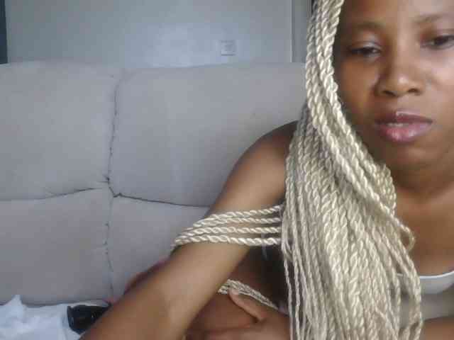 Pretyass webcam