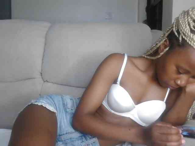 Pretyass webcam