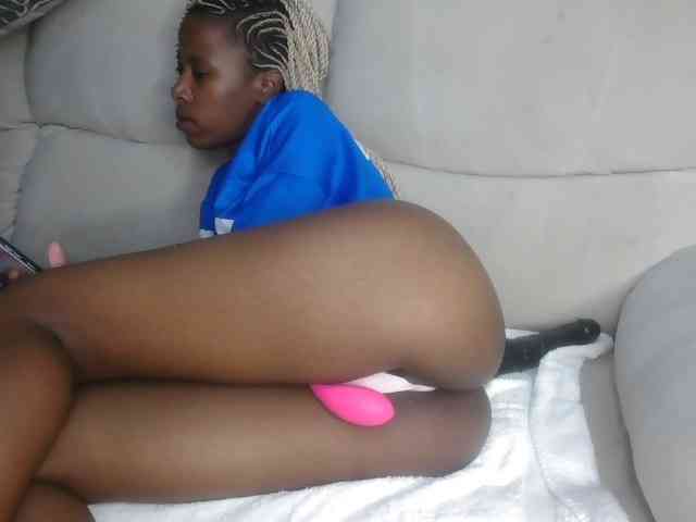 Pretyass webcam