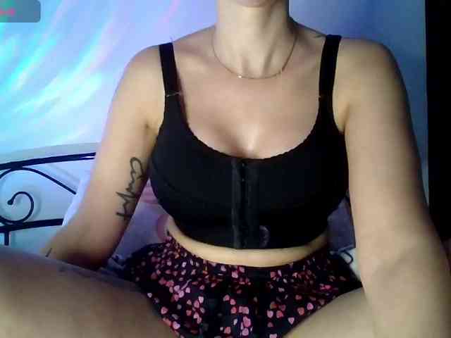 MissyDior webcam
