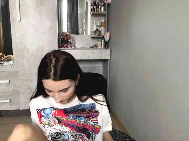 ElizaSmethers webcam