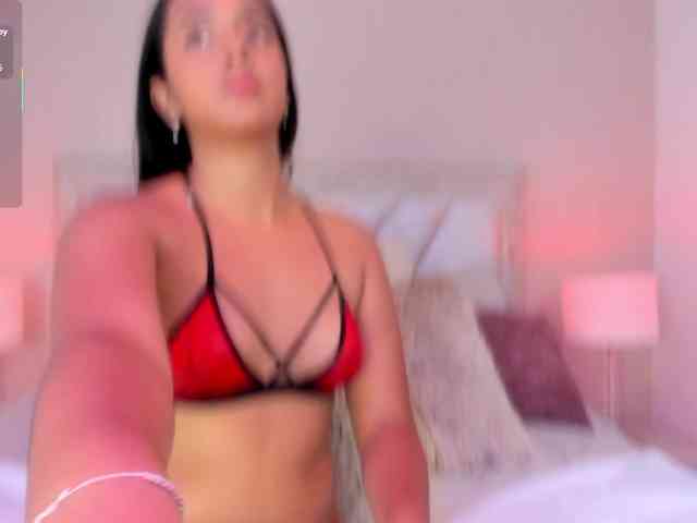 IvonneRoset webcam