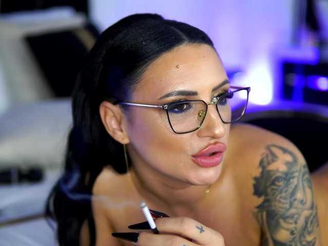 Vai a chattare su MistyWooods MistyWooods