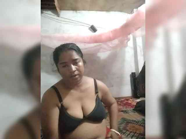 Boudipriya webcam