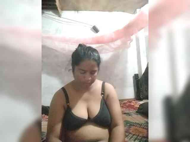 Boudipriya webcam
