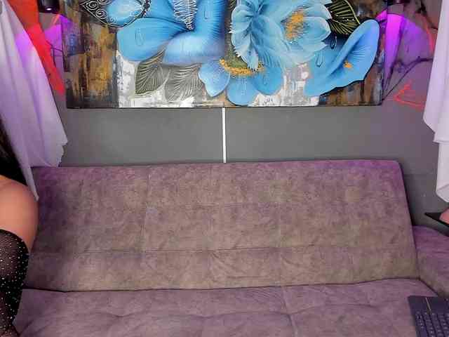 Amber-HoffmanSt webcam