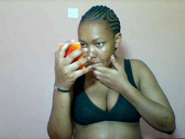 Sexyapple2002 webcam