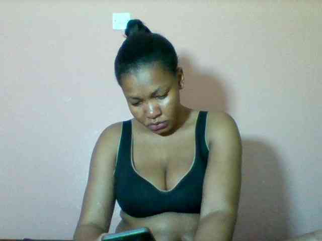 Sexyapple2002 webcam