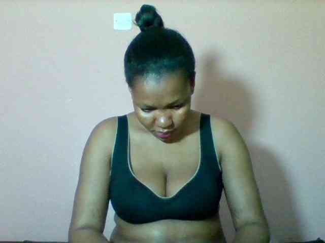 Sexyapple2002 webcam