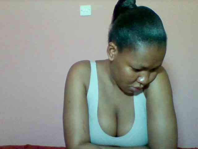 Sexyapple2002 webcam