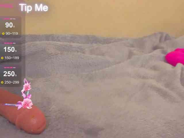 Kiana-White webcam