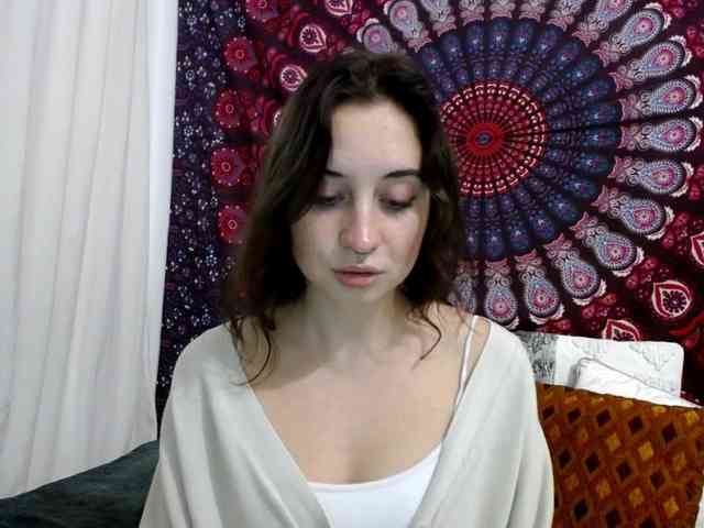 AdalynGlow webcam