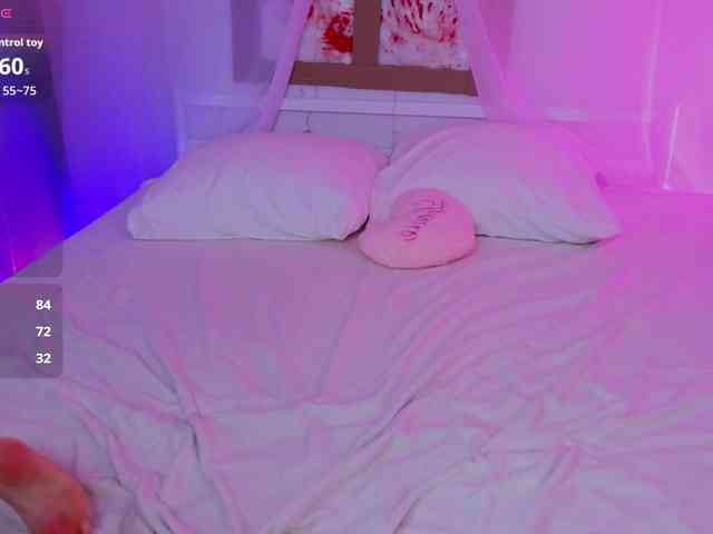 AmeliaShine1 webcam