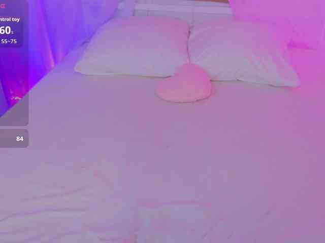 AmeliaShine1 webcam