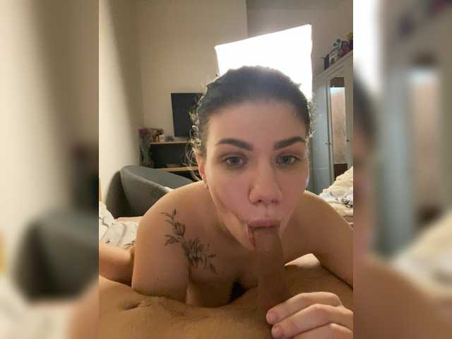 Vai a chattare su Nimfomanka_AlissaLexx Nimfomanka_AlissaLexx