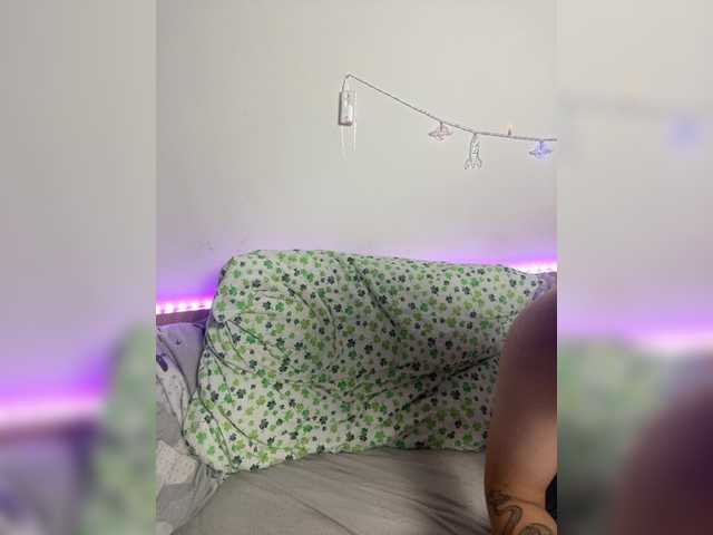 Entrez le videochat erotique avec le
modèle AlissaLexx AlissaLexx
