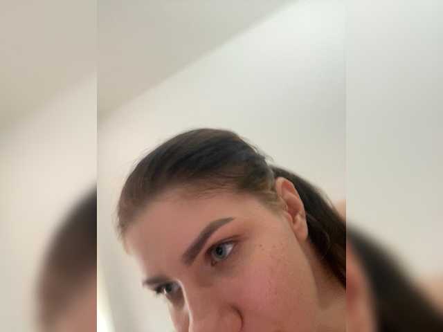 Vai a chattare su Nimfomanka_AlissaLexx Nimfomanka_AlissaLexx