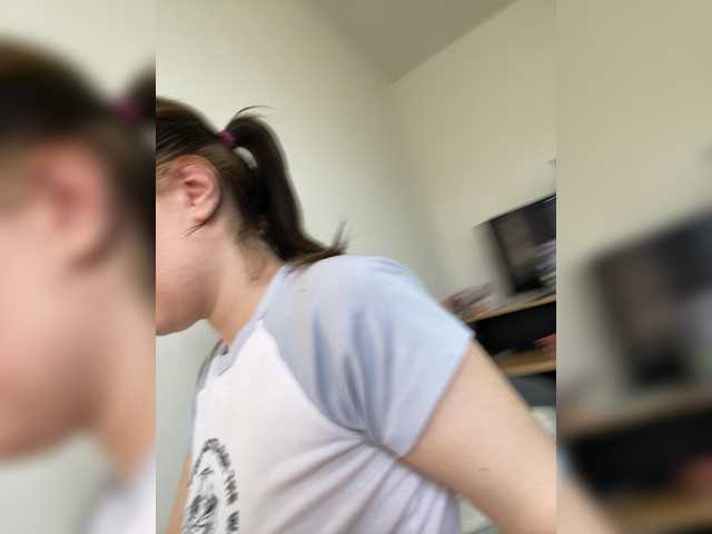 Entrez le videochat erotique avec le
modèle Nimfomanka_AlissaLexx Nimfomanka_AlissaLexx